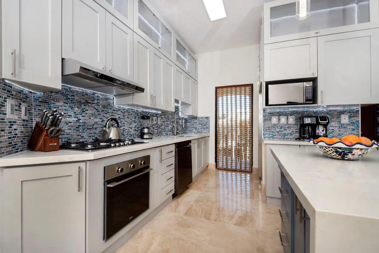 Oceanfront Condo Luna Encantada With Pool And Great Rates Luna A2 Playa del Carmen Apartament