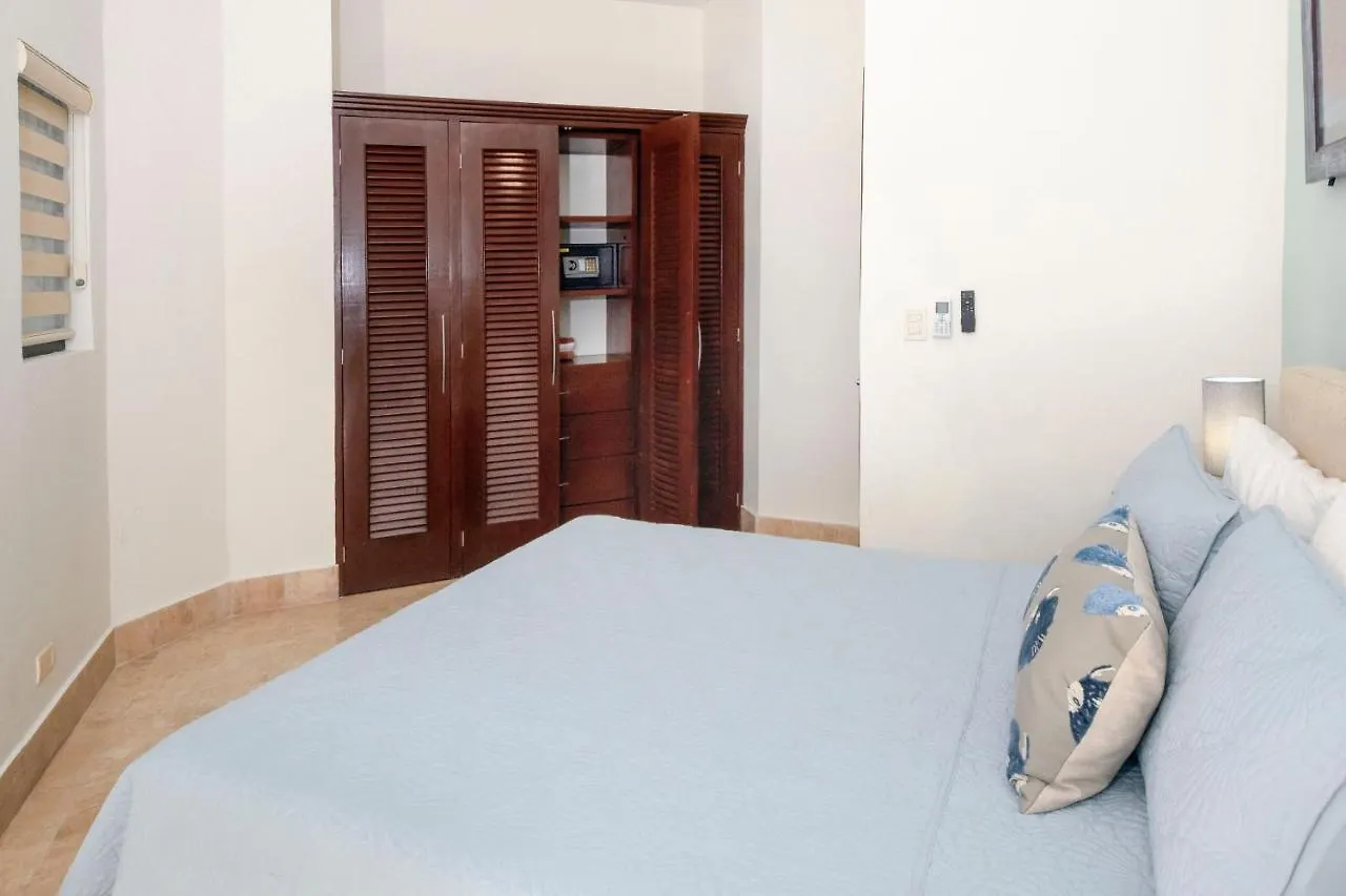 Oceanfront Condo Luna Encantada With Pool And Great Rates Luna A2 Playa del Carmen 0*,  Meksyk