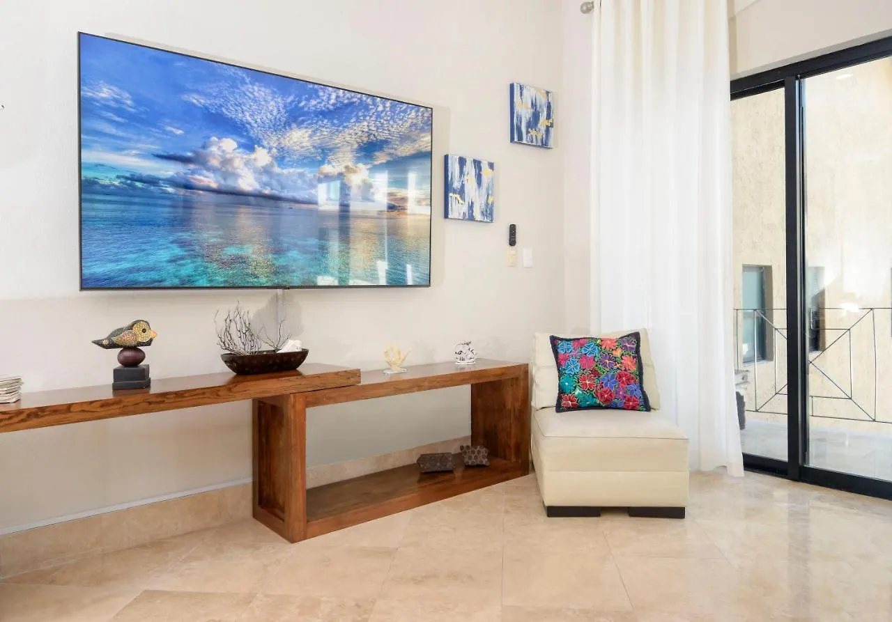 Oceanfront Condo Luna Encantada With Pool And Great Rates Luna A2 Playa del Carmen Mexique